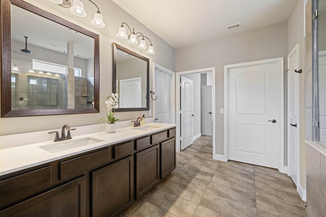 424 Star Mountain Ln, Georgetown, TX 78633