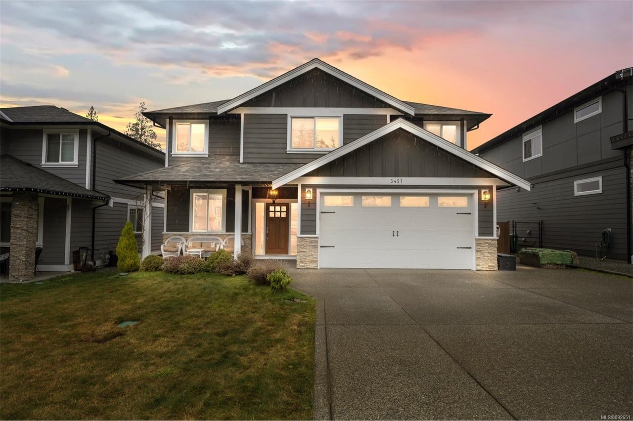 3457 Hopwood Pl