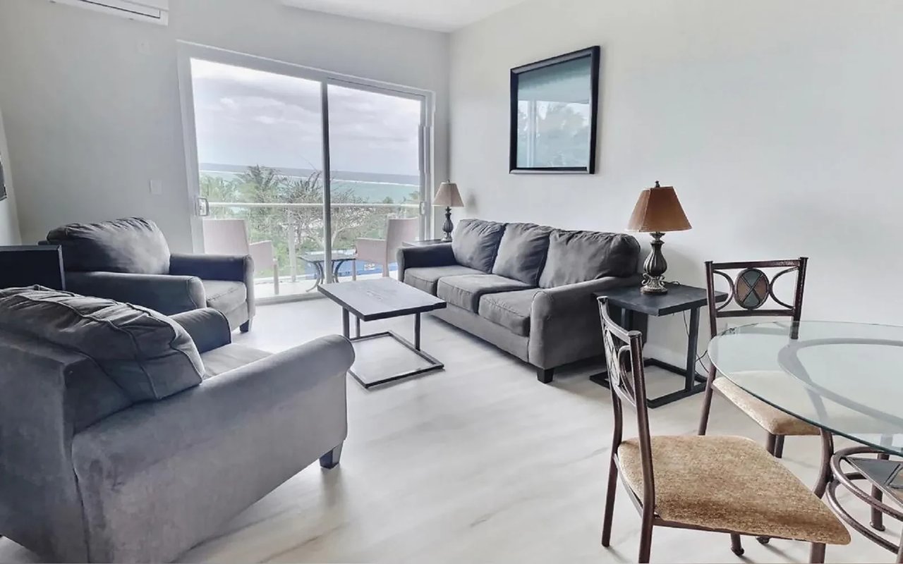 13 Miramar W, Love Beach