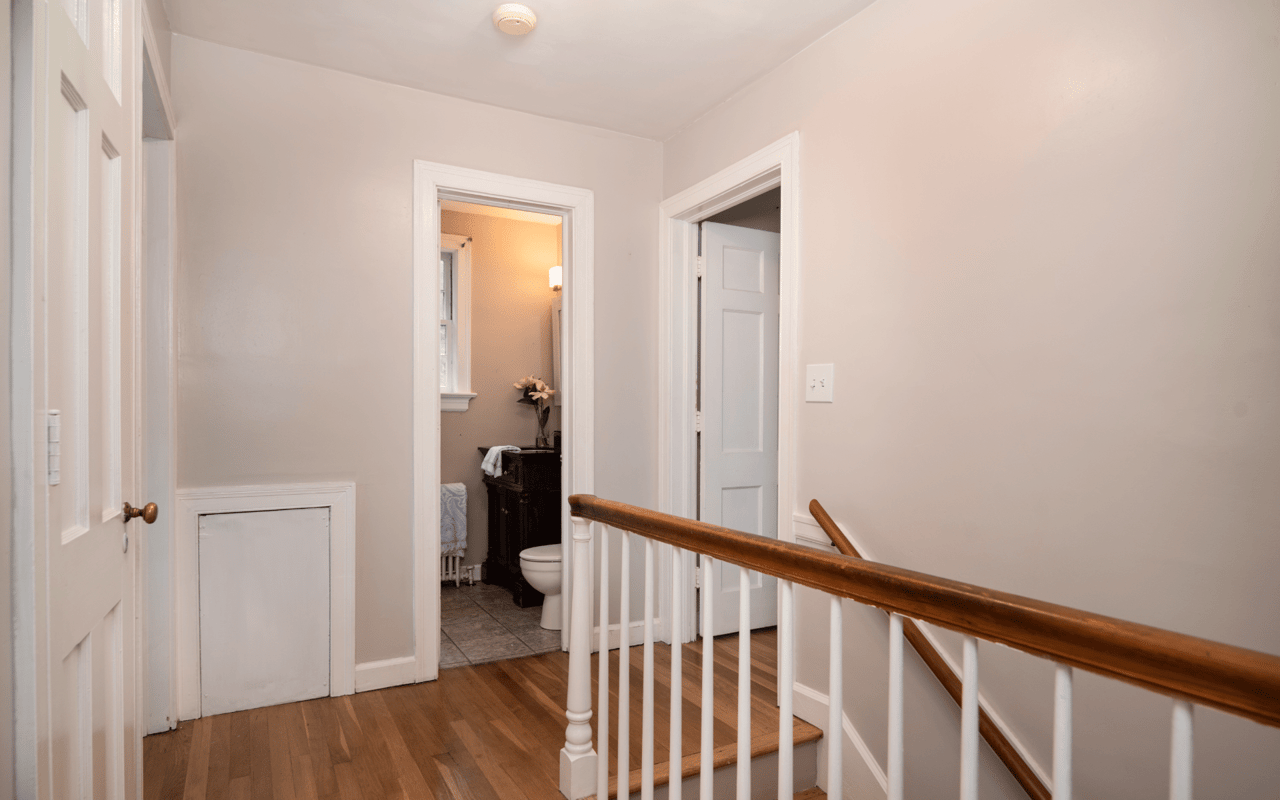 217 Kensington Ave