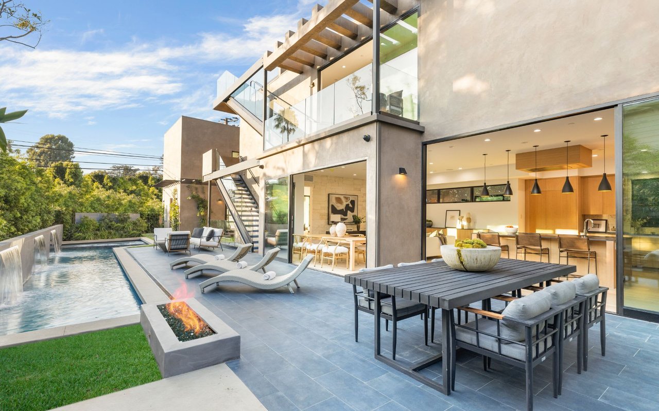 Modern Masterpiece