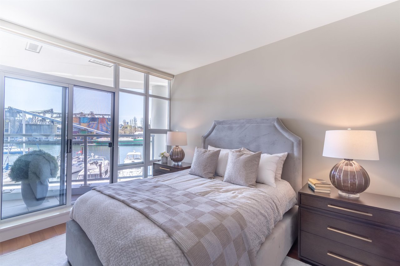 203-628 Kinghorne Mews, Vancouver