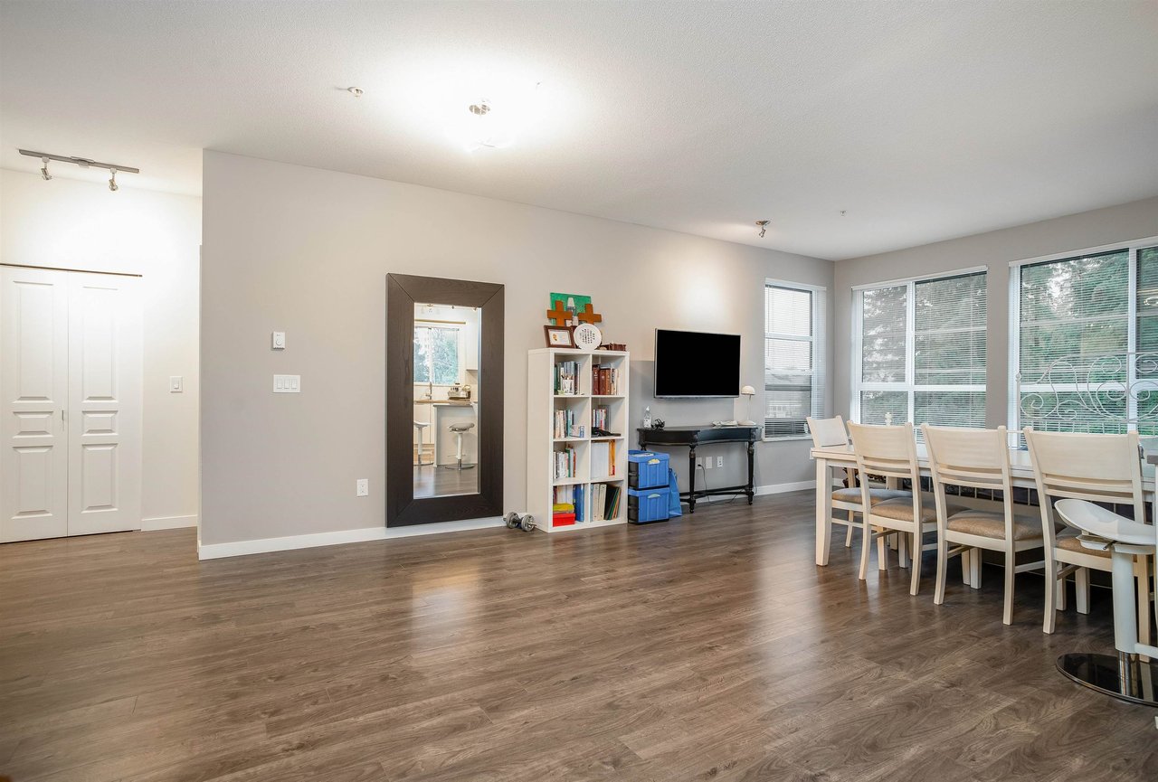 404-1151 Windsor Mews