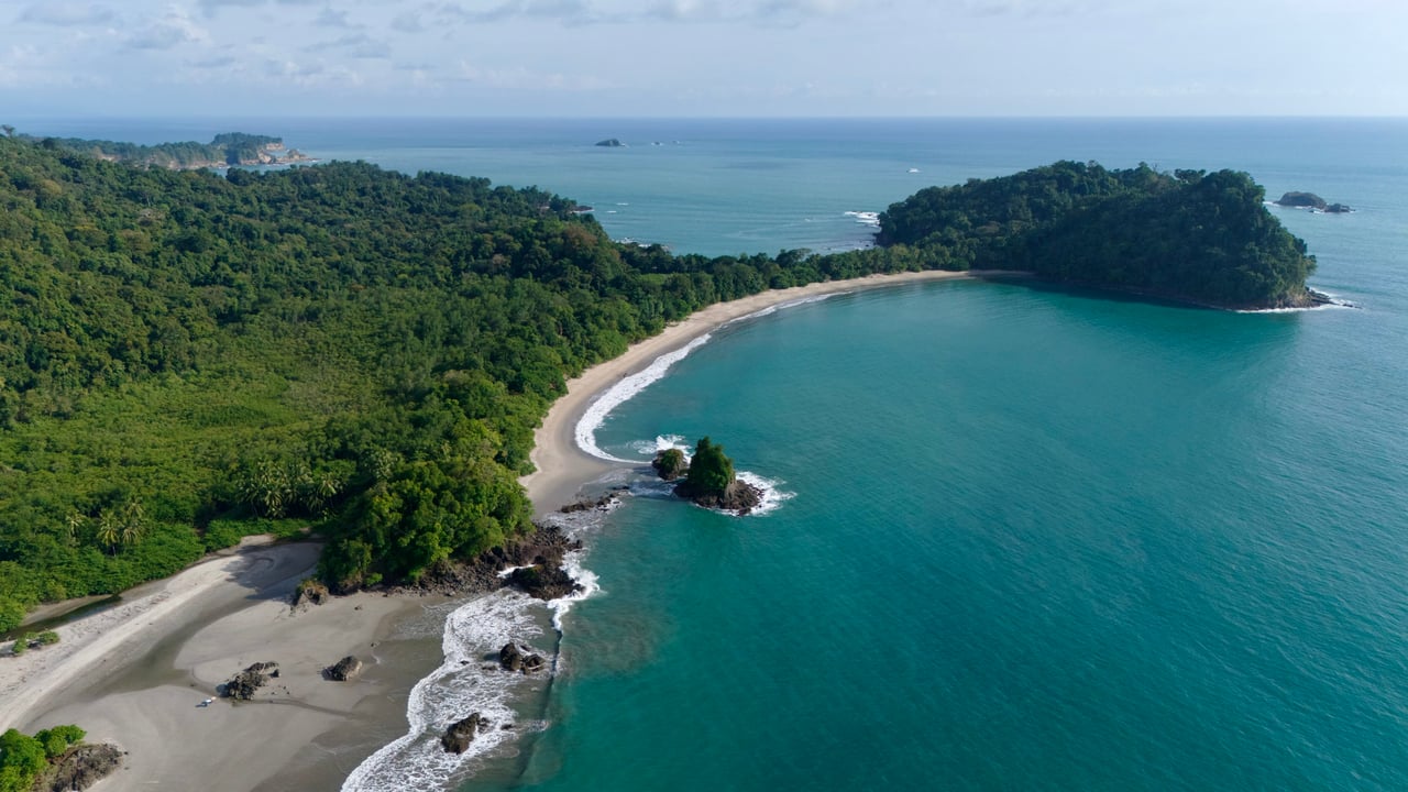 0.6 Acre Lot In Londres Quepos, Only 20 Minutes to Manuel Antonio