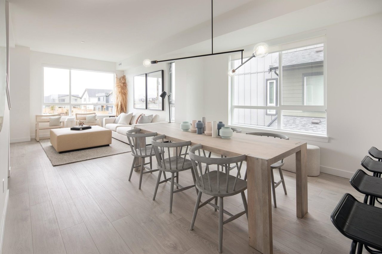 35-4375 Cormorant Wy