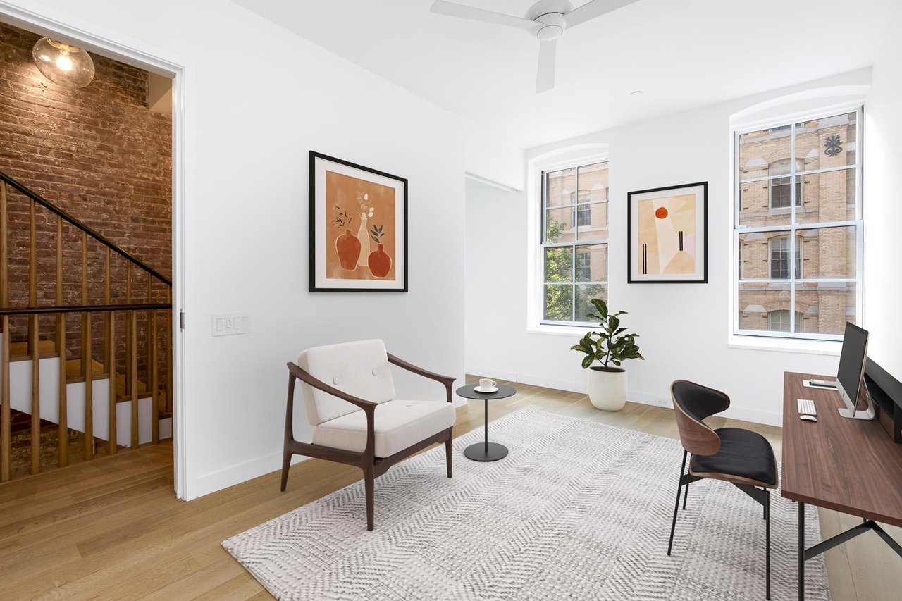 428 Greenwich Street, Apt THOUSE
