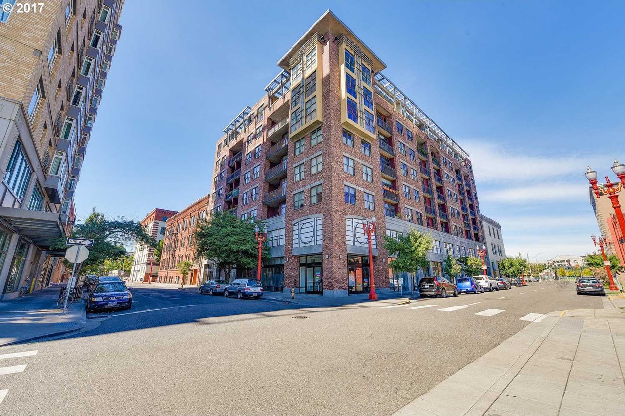 411 NW Flanders St Apt 308