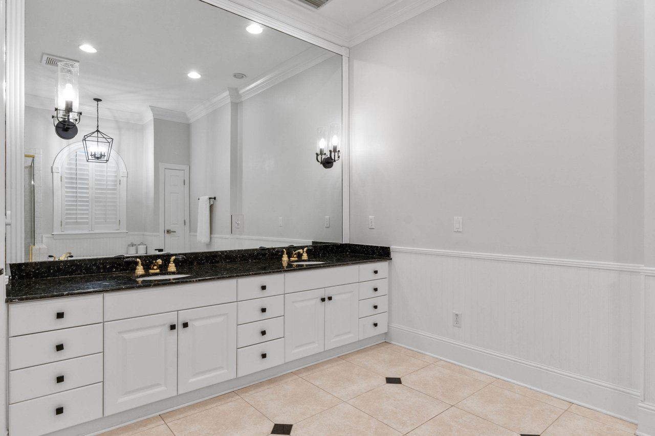 1421 Place Picardy