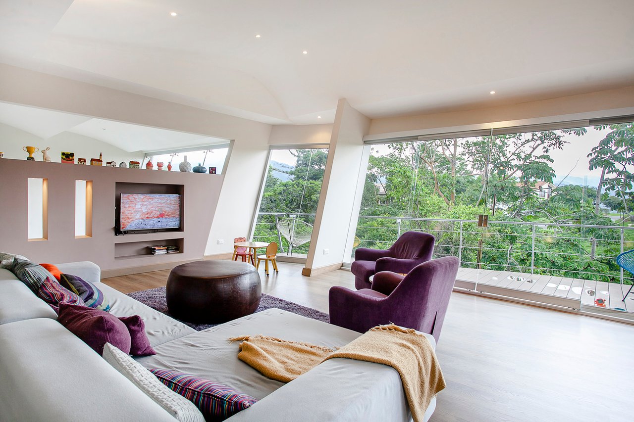 Contemporary Forest Estate, Curridabat, San Jose