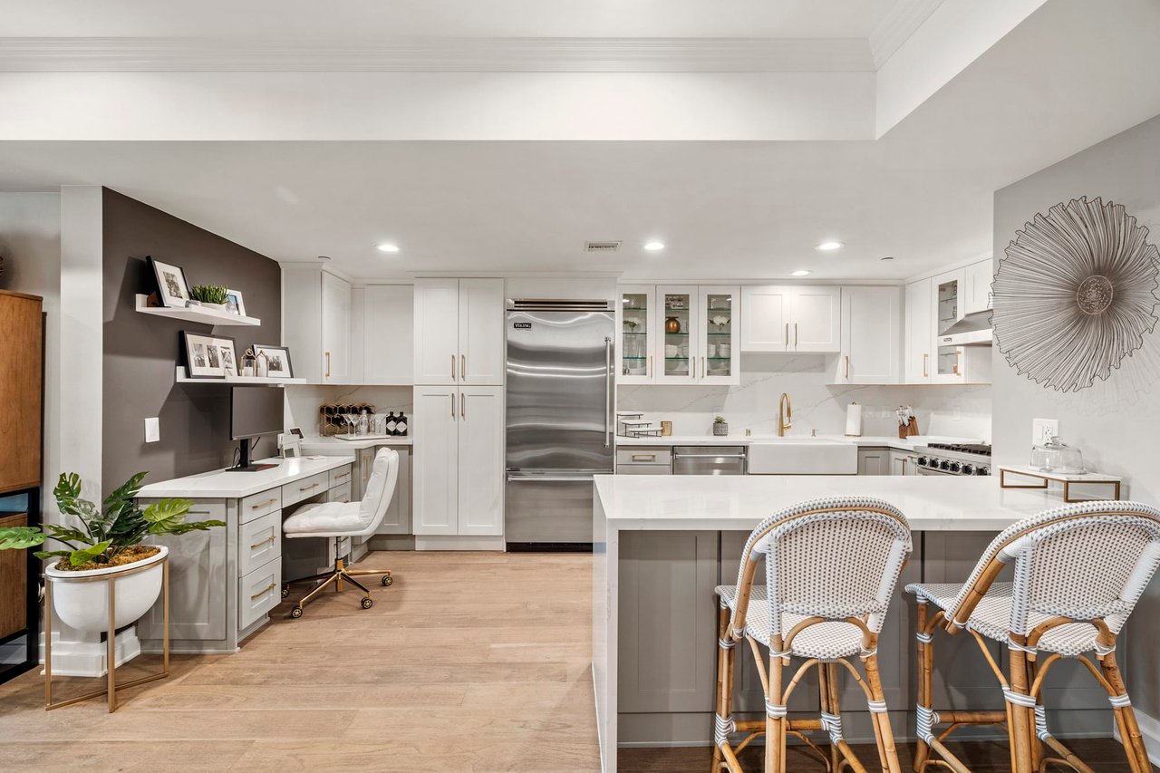 Beverly Hills Luxury 1BR with Private Terrace