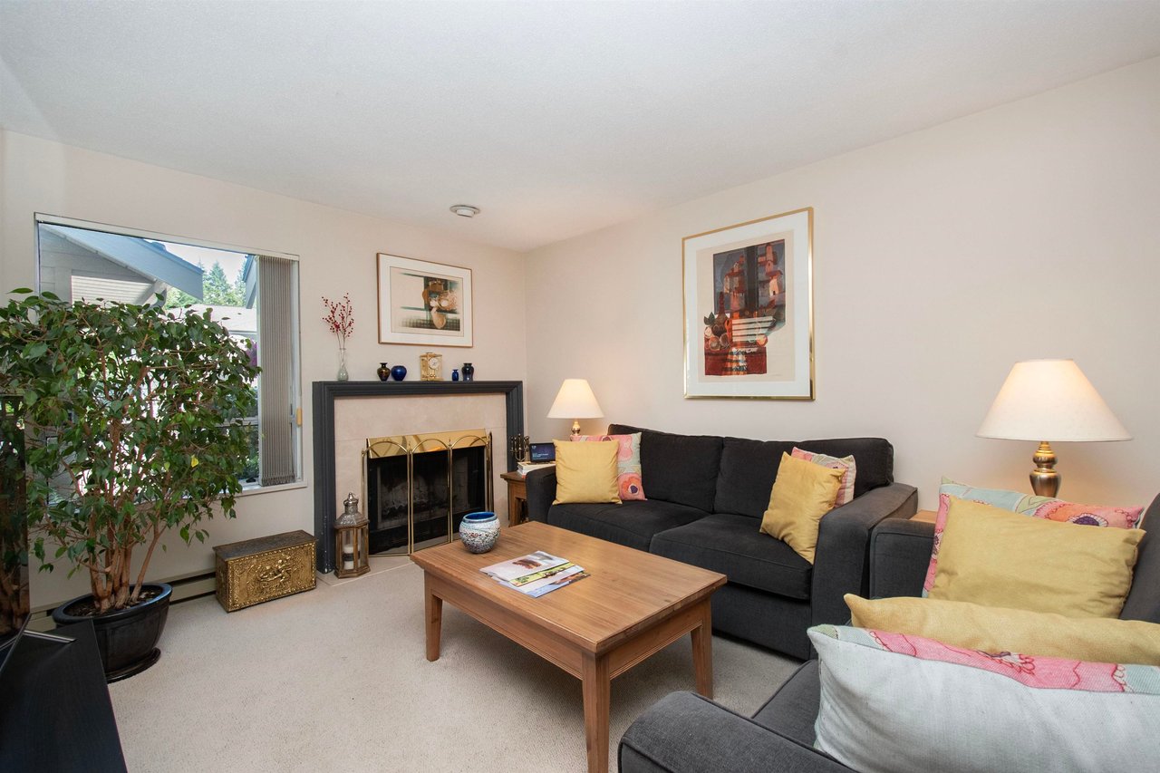 2922 Mt Seymour Pkwy