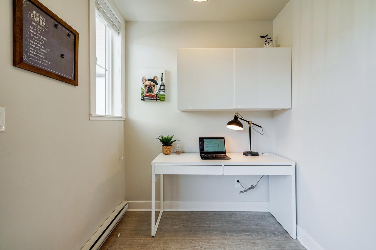 21-2138 Salisbury Ave