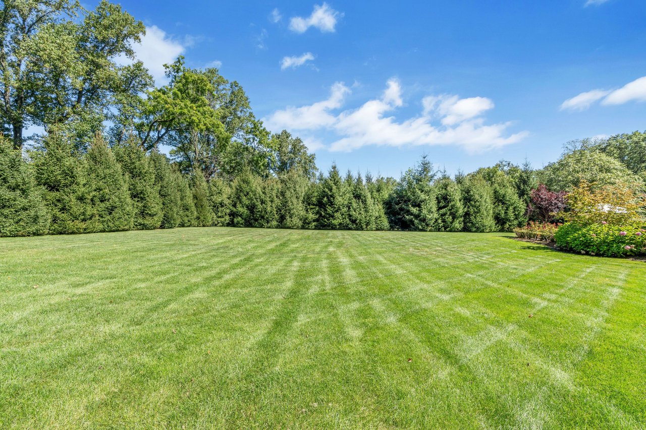 20 Van Beuren Road, Morris Township