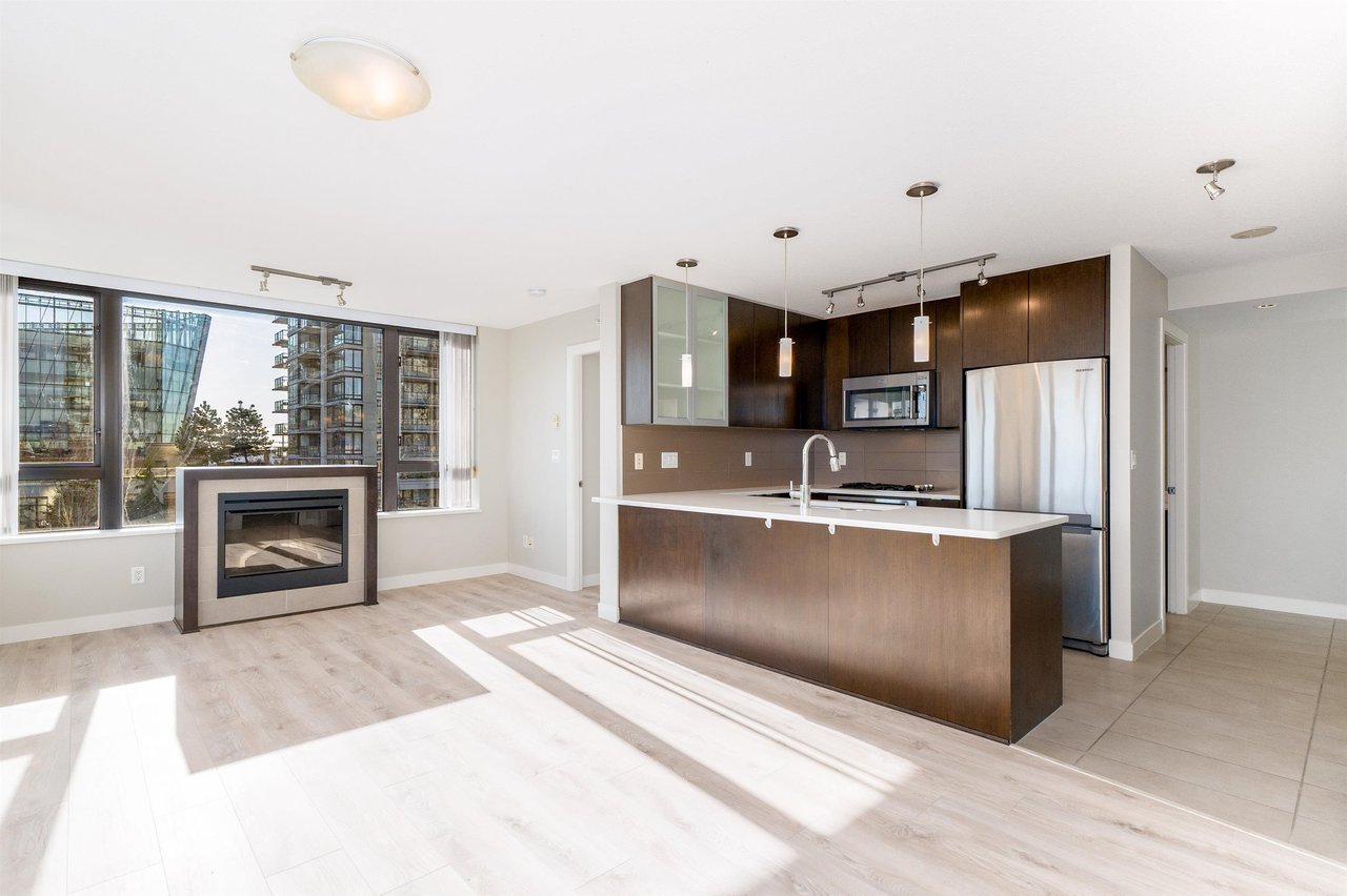 503-7325 Arcola St