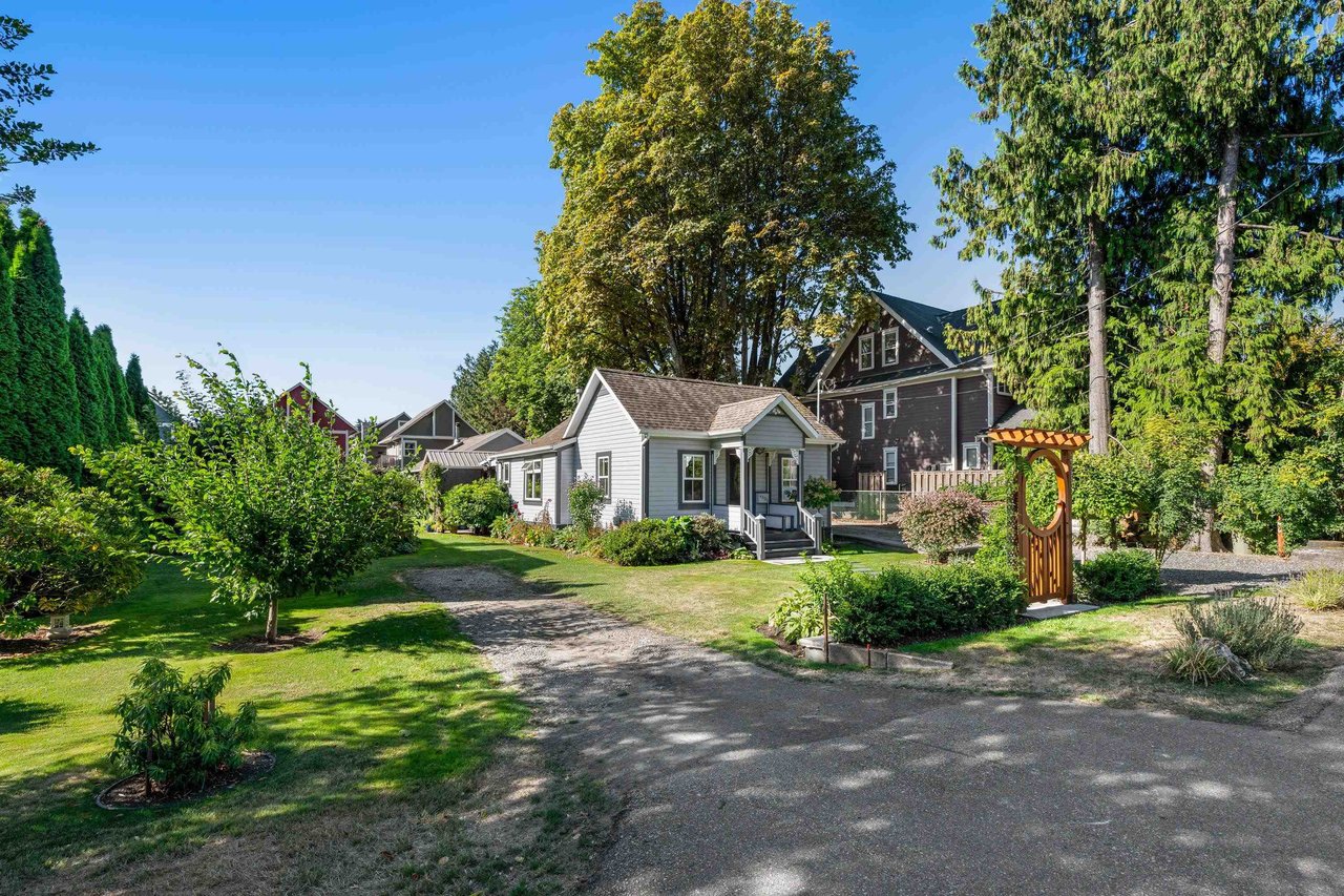 4806 48 Ave