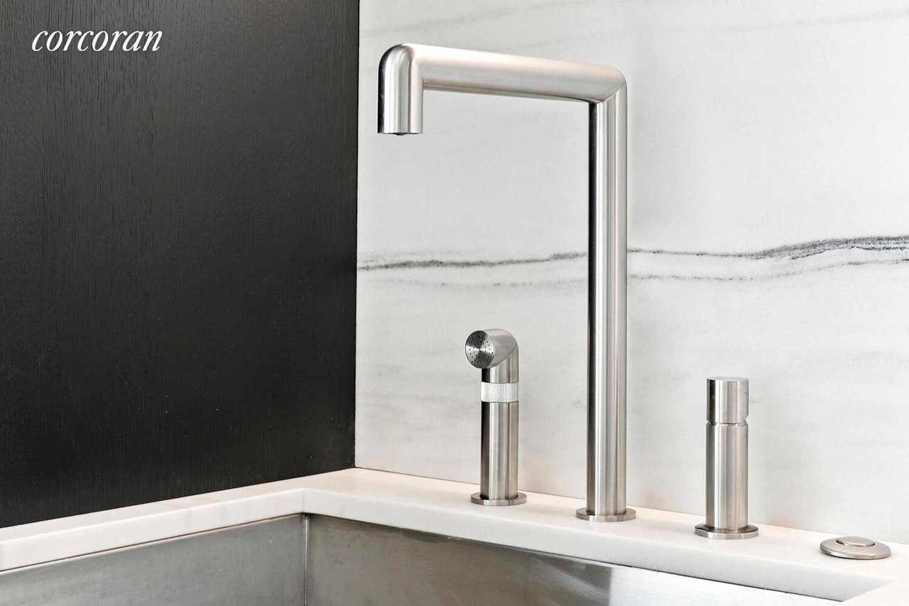 32 East 1st Street #5E