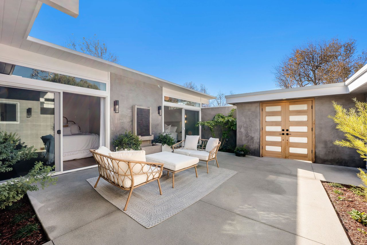 Malibu West Mid-Century Modern