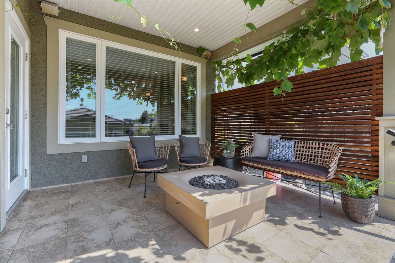 171 W Kings Rd