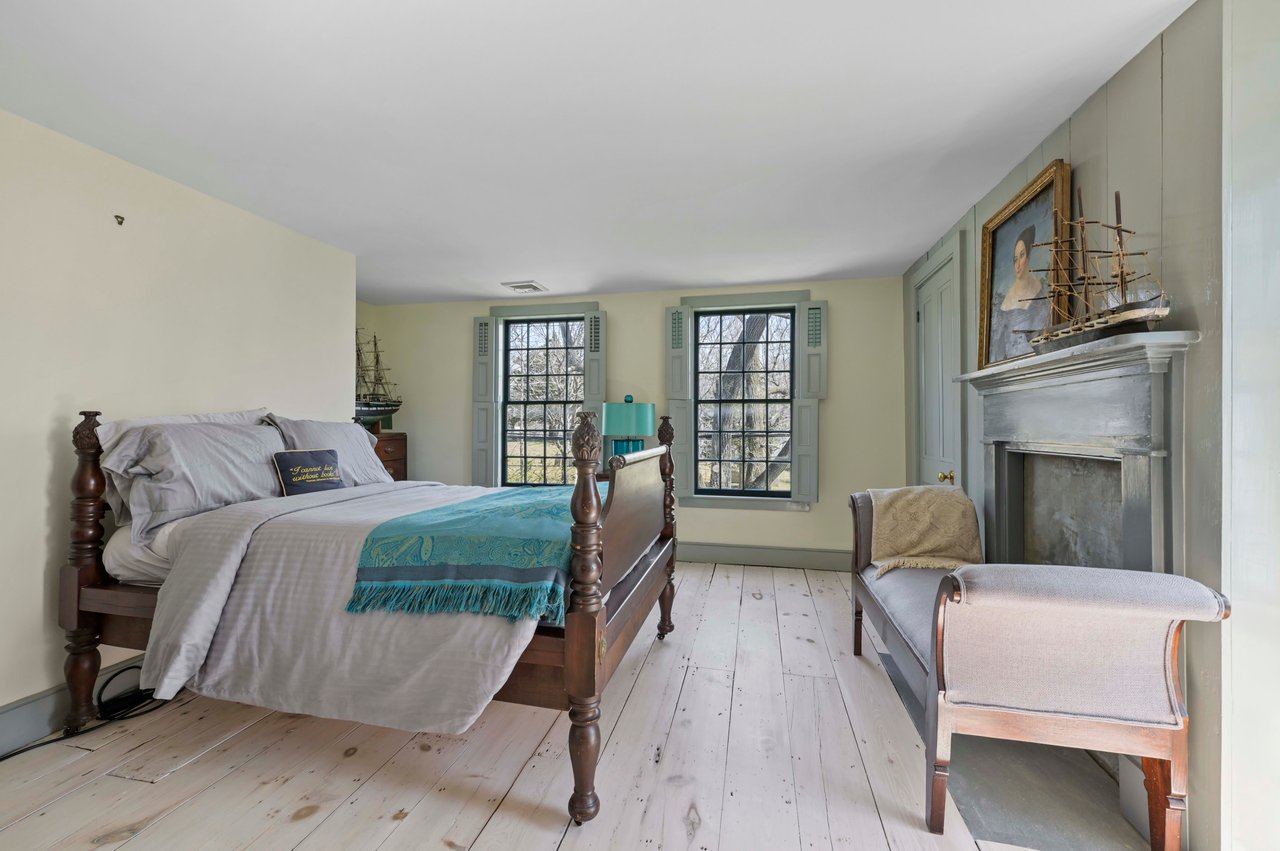 18th Century Designer Residence in Sag Harbor Village