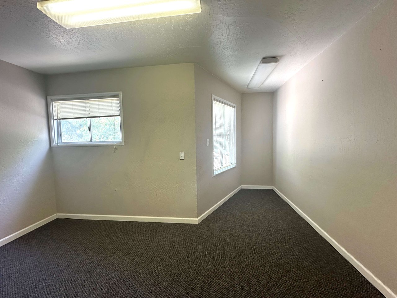 Rare Mountain View Office/Medical/Retail Owner User Opportunity