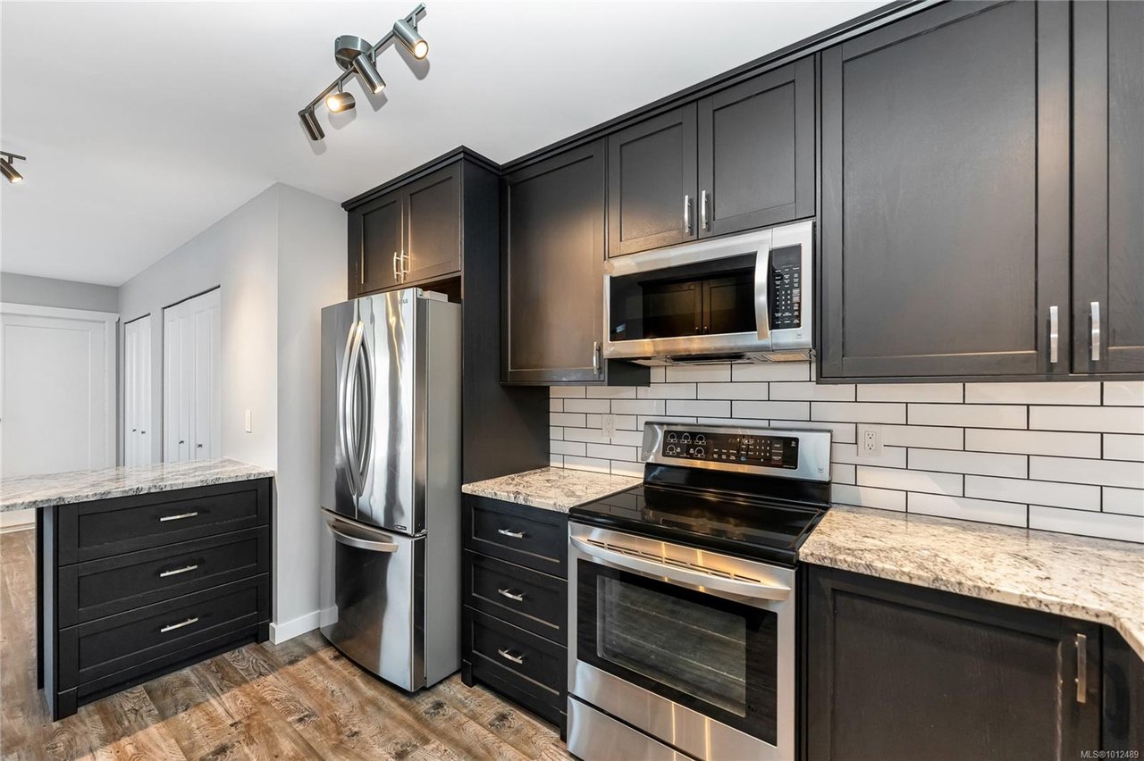 15-4125 Interurban Rd