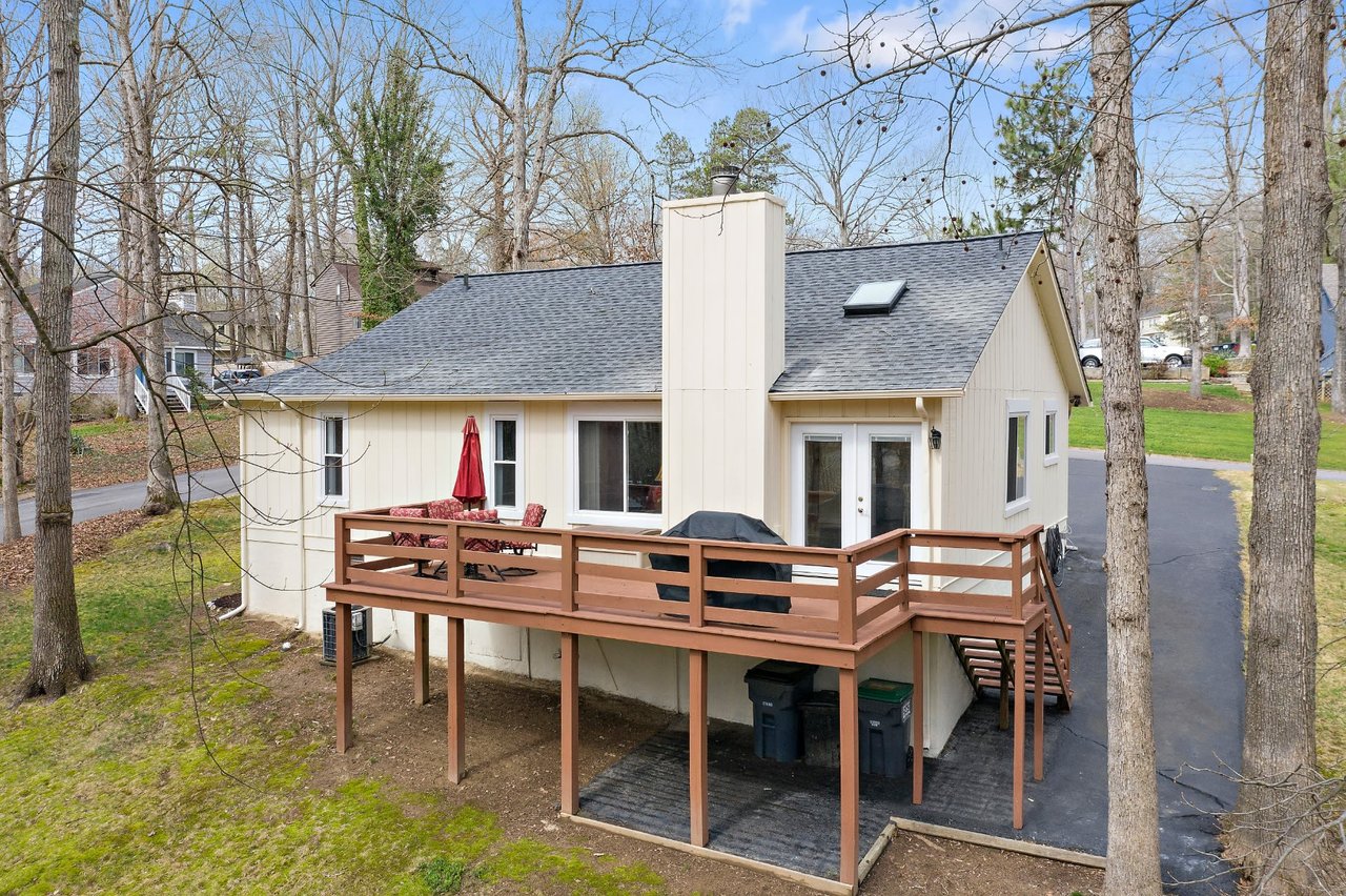 1457 Lockett Ridge Road