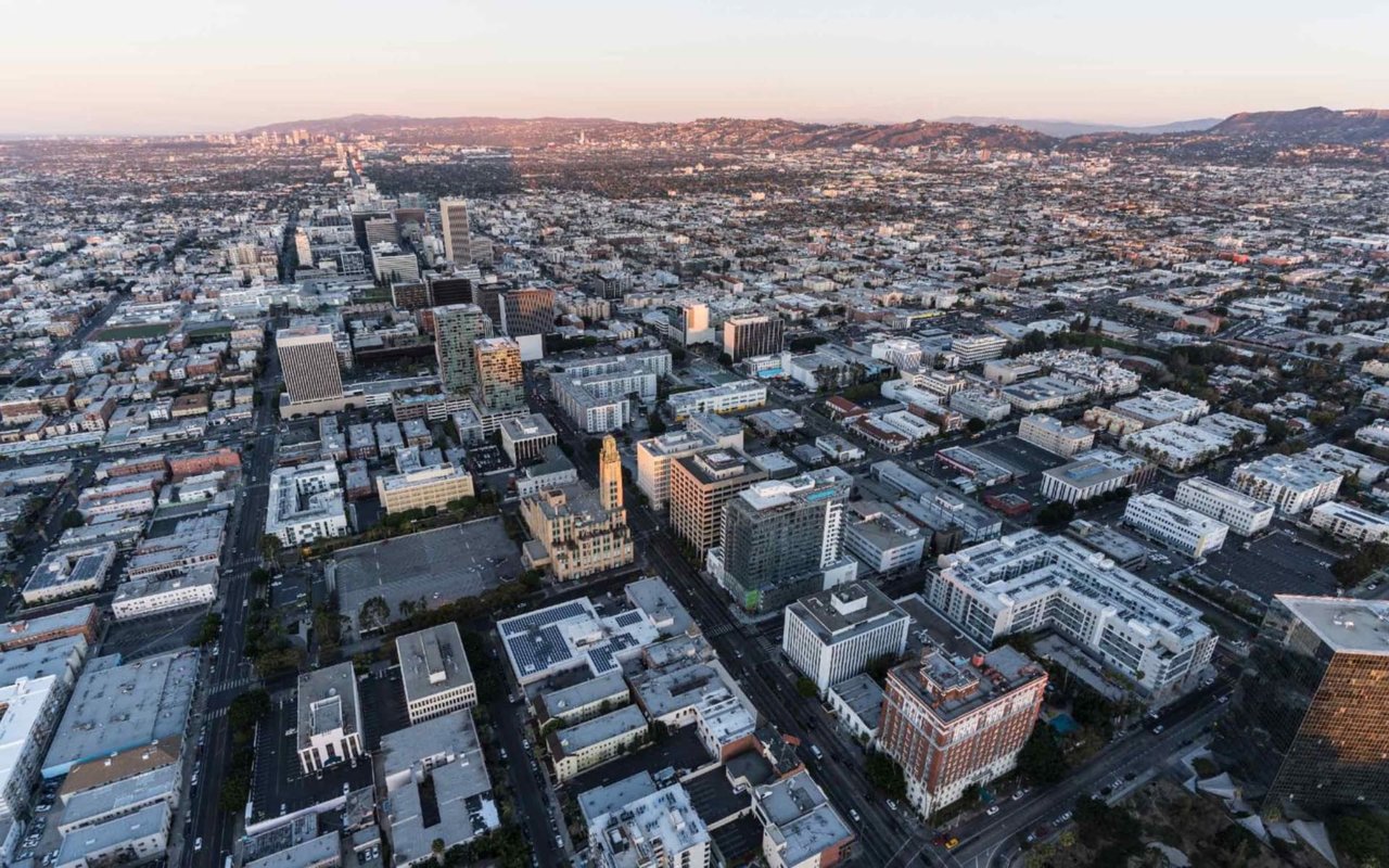 Mid Wilshire