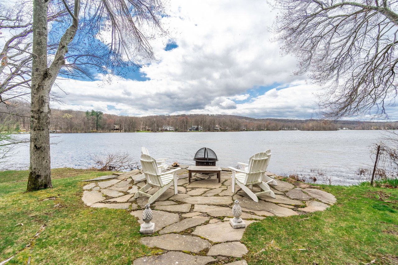 20 Radtke Road, Randolph, NJ 07869