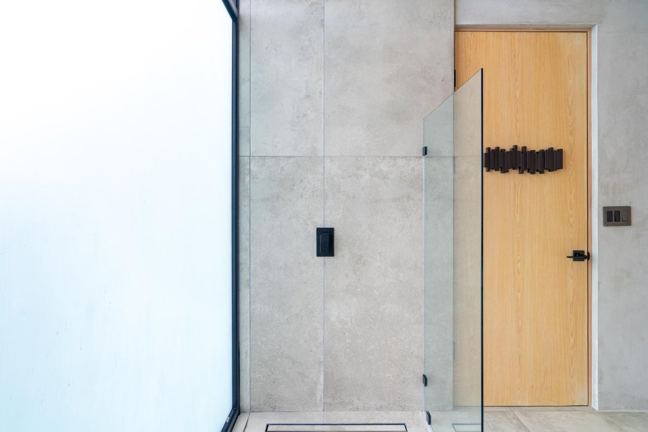 Solar Powered Ocean View Residence, Ojochal, Puntarenas