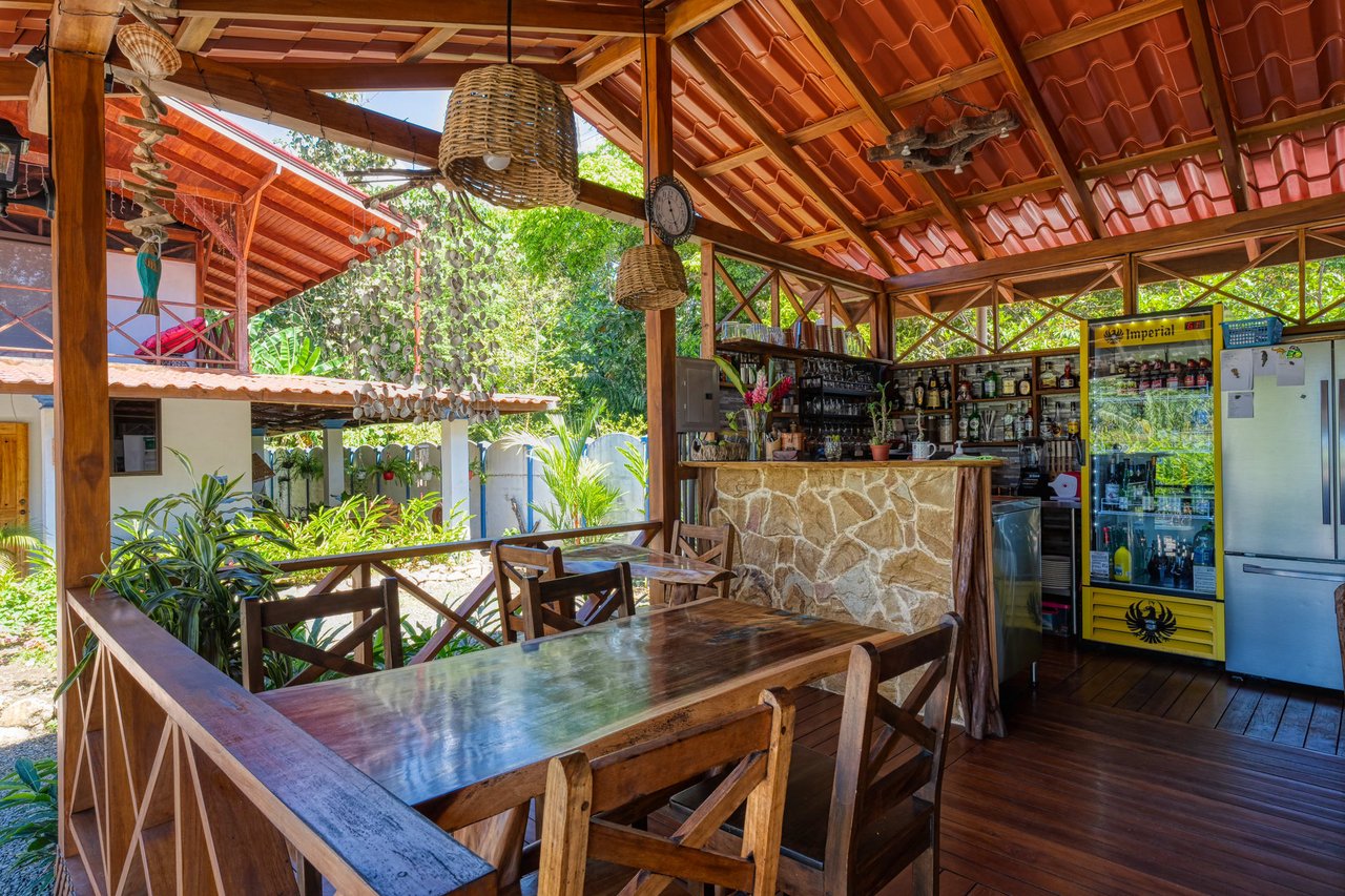 House, Villas and Restaurant on a great location in Uvita