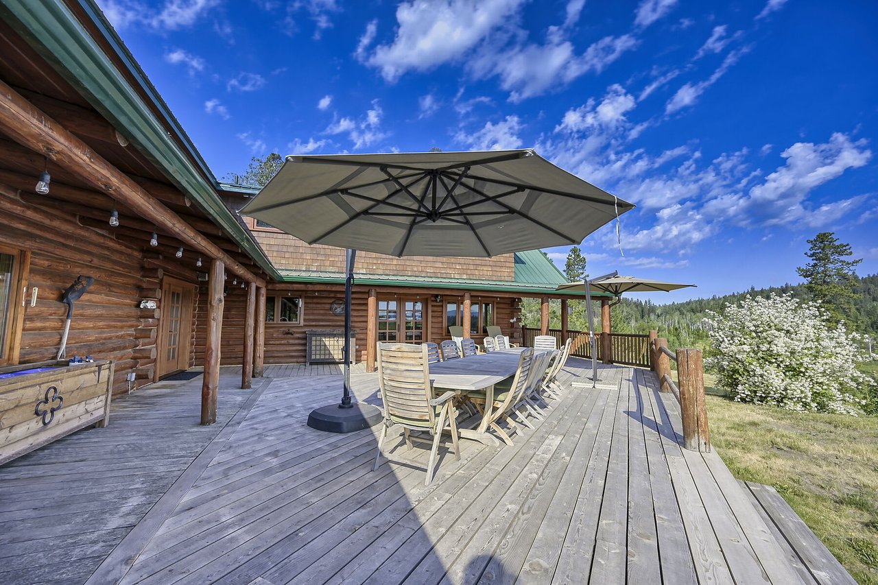 Windy Hills Lakefront Retreat