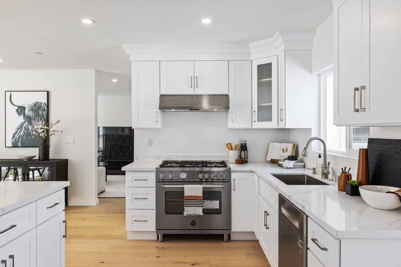 Unlocking Your Home's Potential: Partnering with the Faber Real Estate Team for Optimal Sales Results 