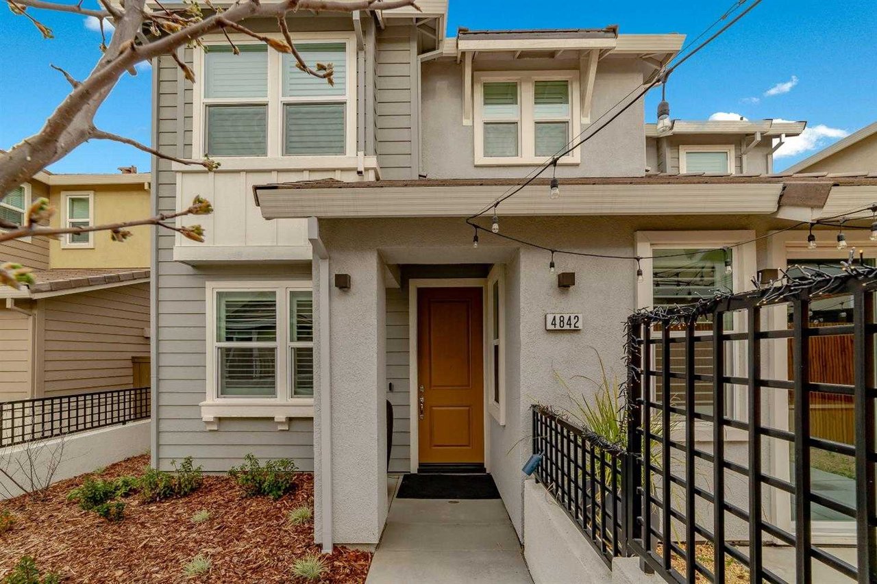 4842 Holden Drive