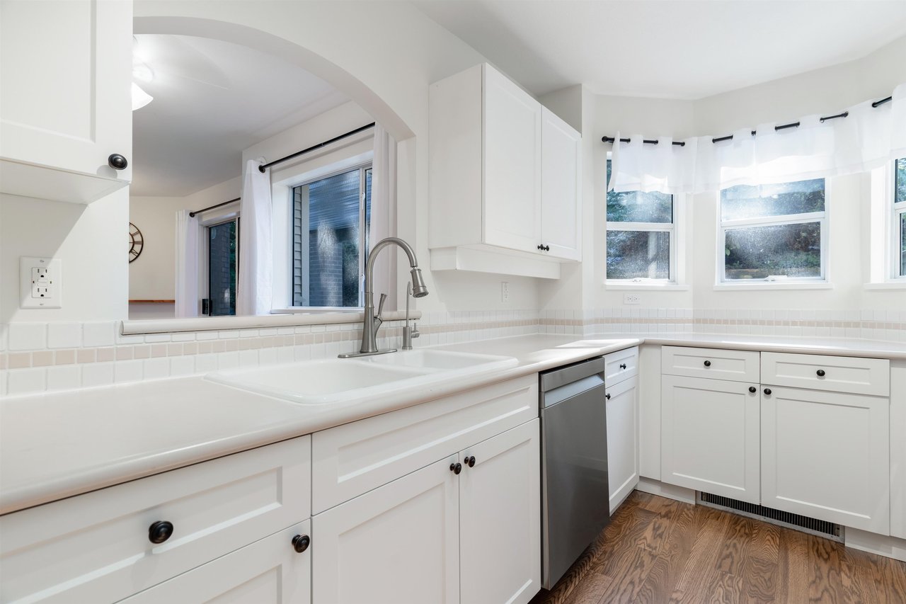 106-3738 Norfolk Street, Burnaby