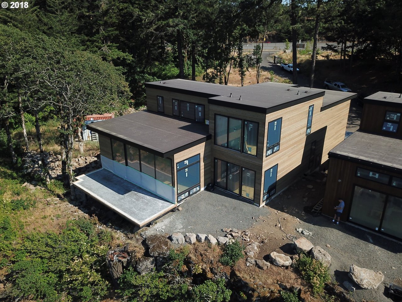Westcliff Dr Unit 3