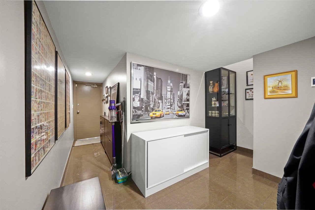 840 W 7th Ave