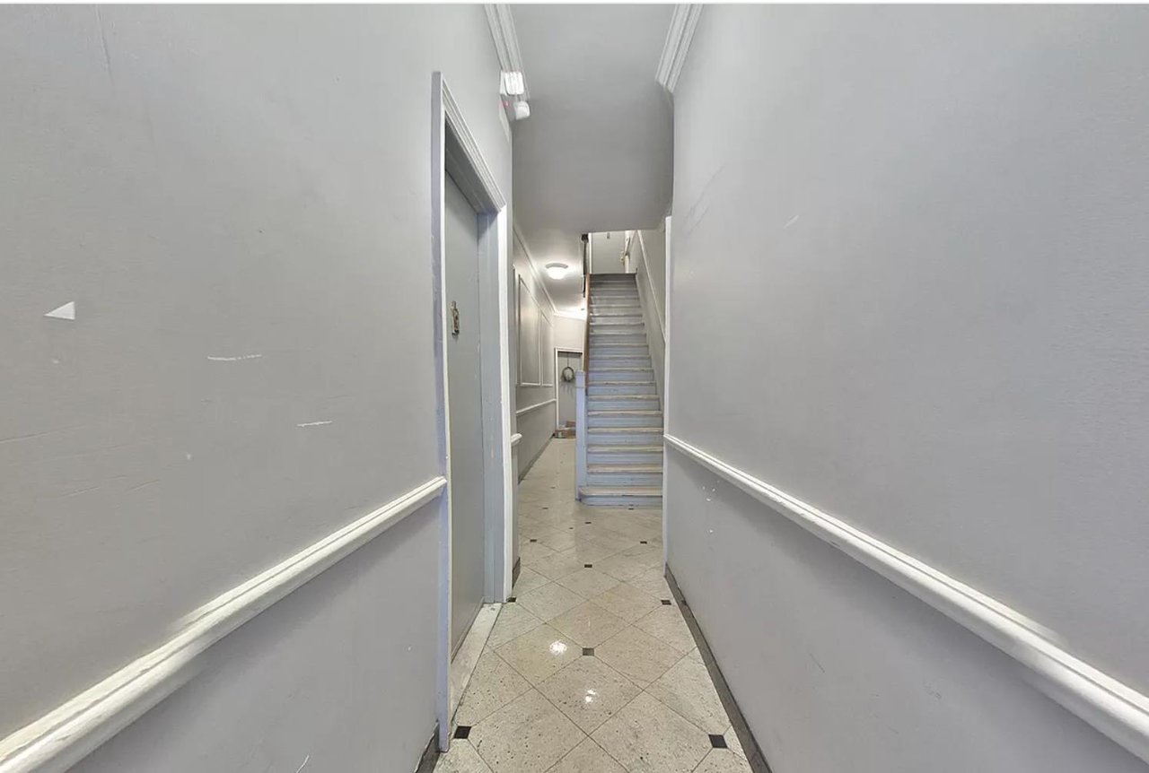 15 West 64th Street, Apt 5-C