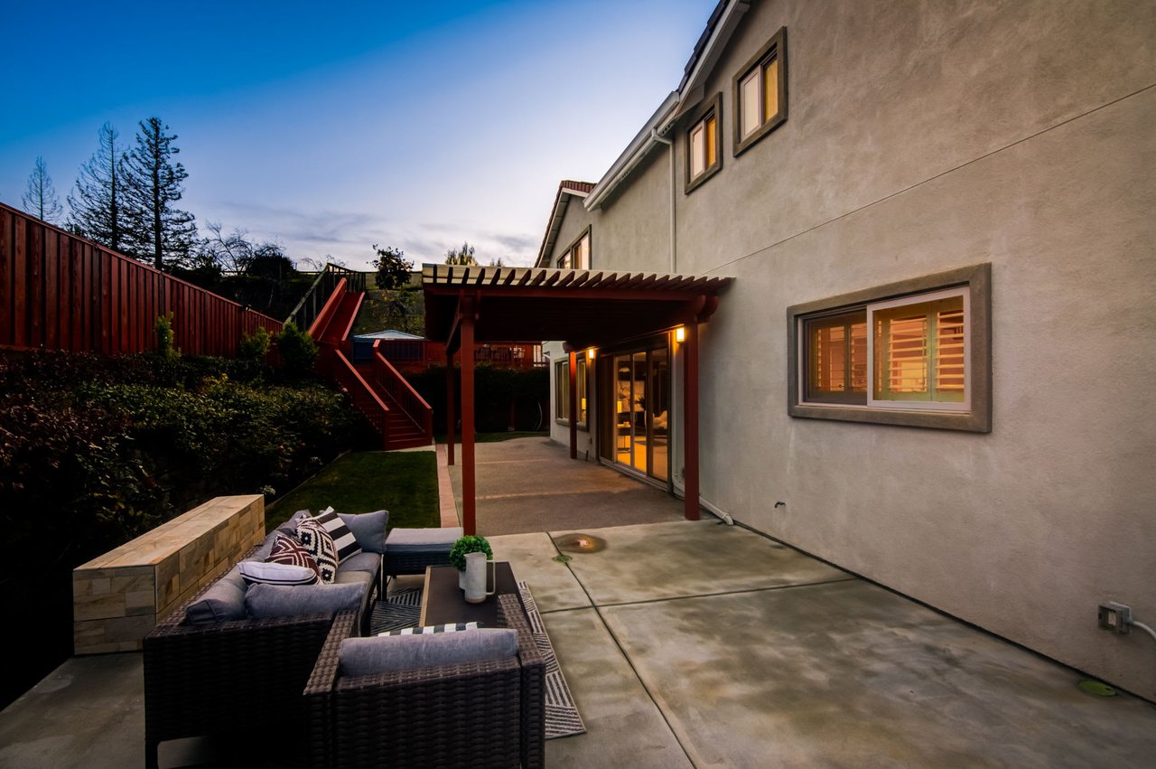 3902 Mars Court