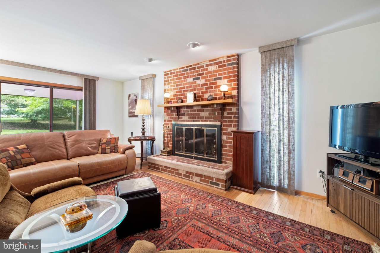31 Lynne Cir