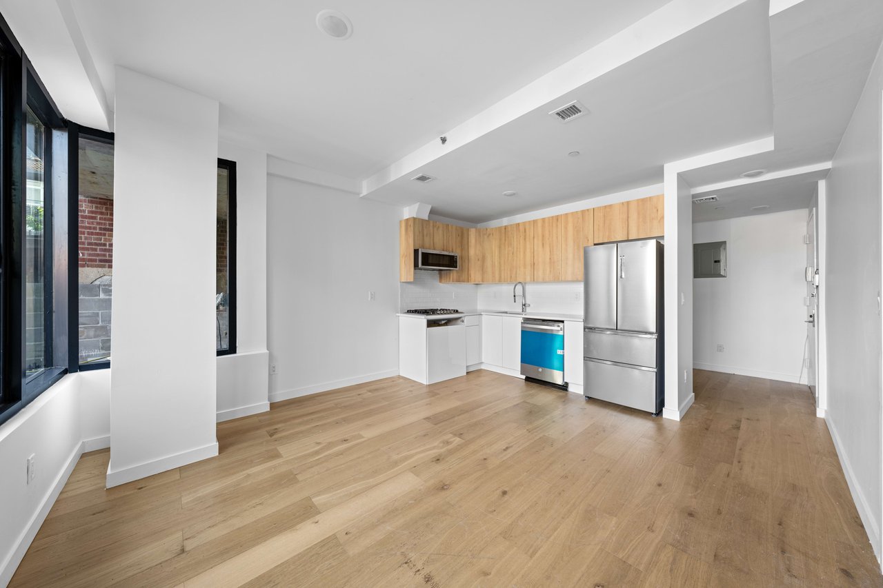 30-18 14th St, Unit 4C