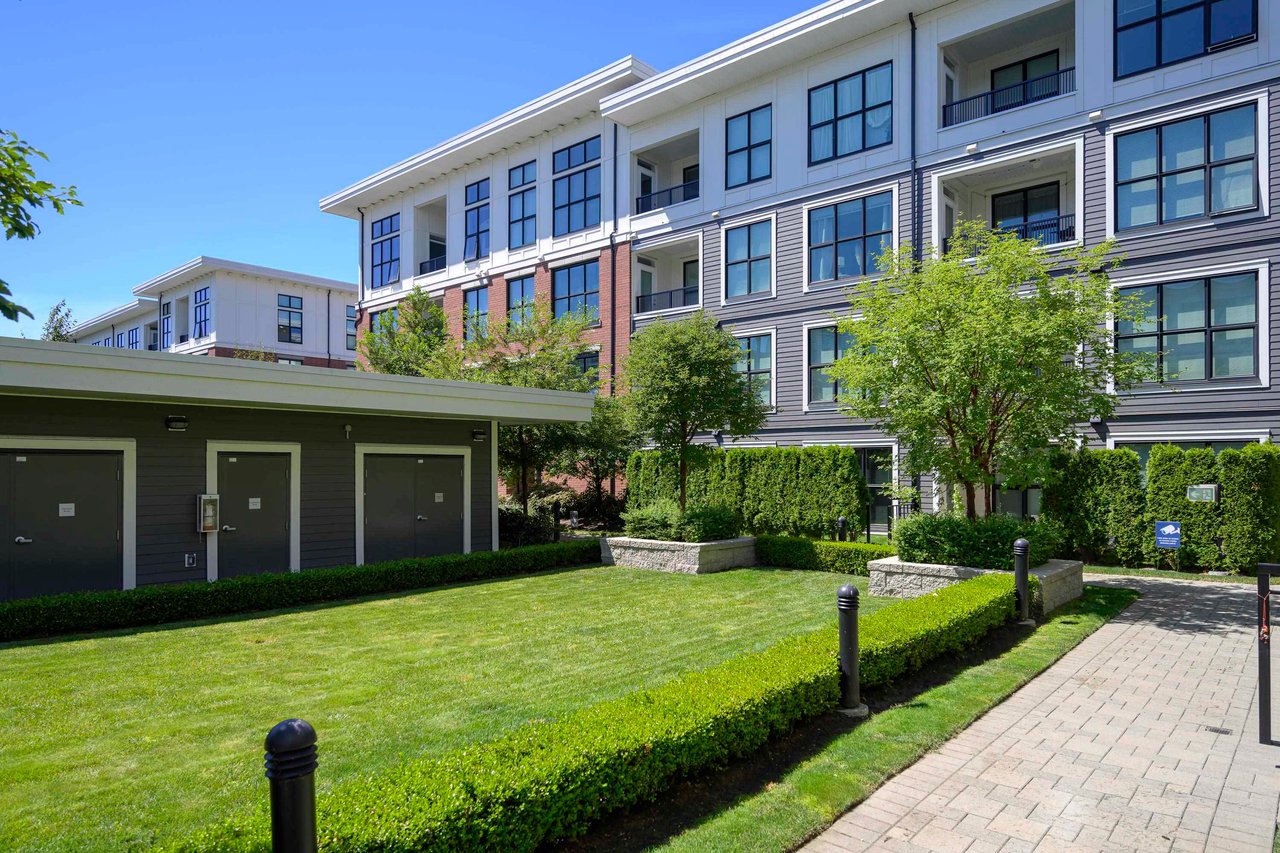 427-9500 Tomicki Avenue, Richmond