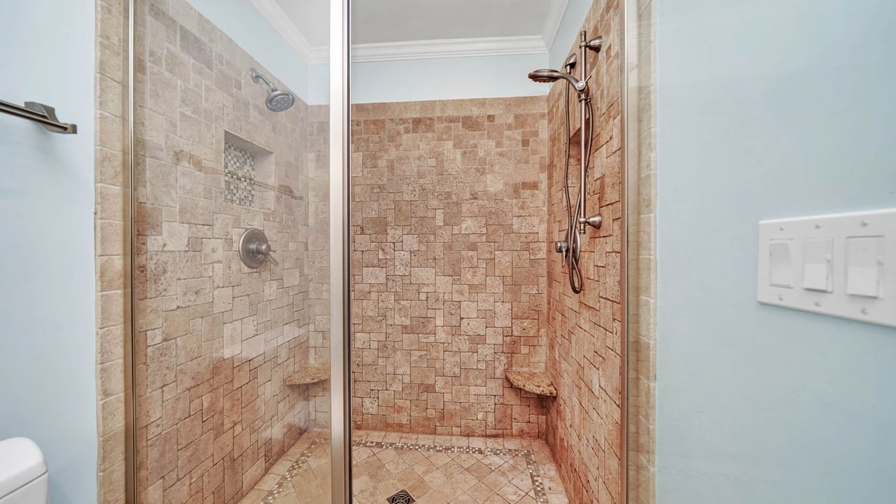 Four bedrooms in Madison City UNDER $2000!