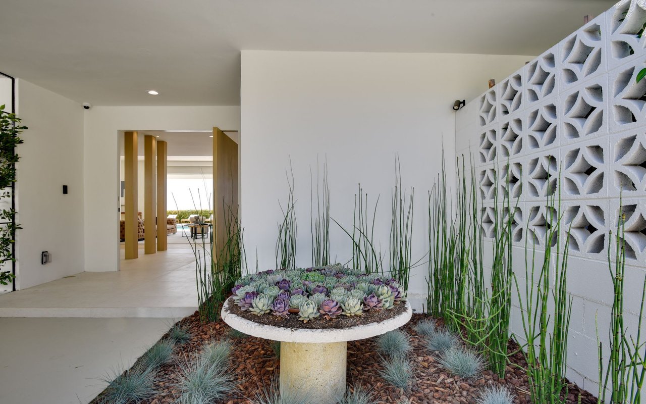 Alto Cedro - Beverly Hills