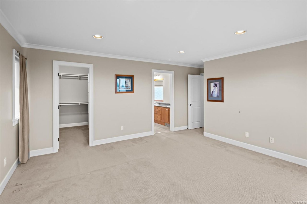 416 Pelican Dr