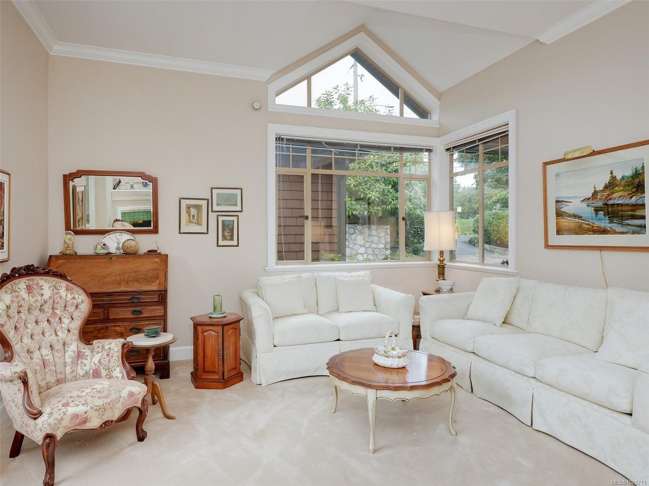 1-2573 Kilgary Pl