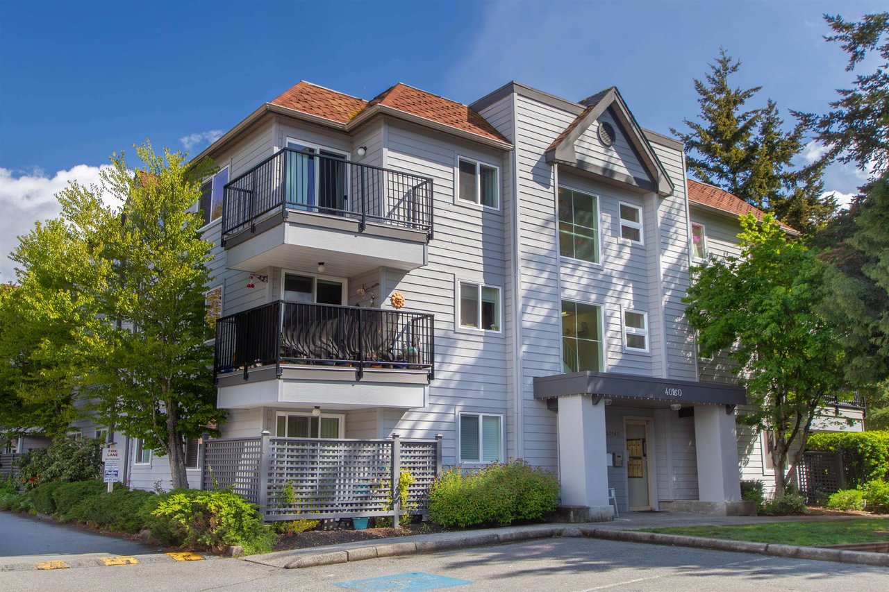 D108-40160 Willow Cres