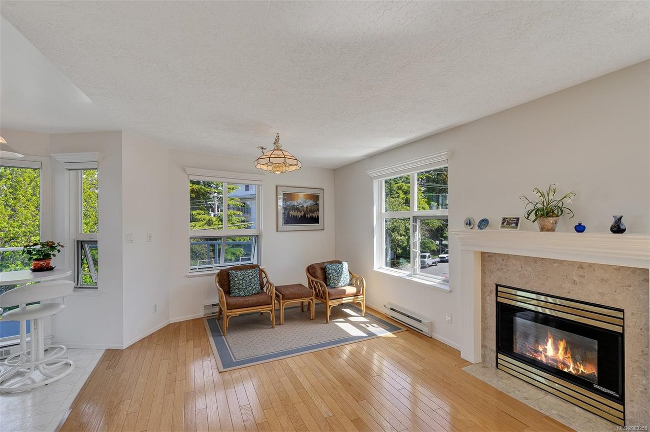 302-936 Fairfield Rd