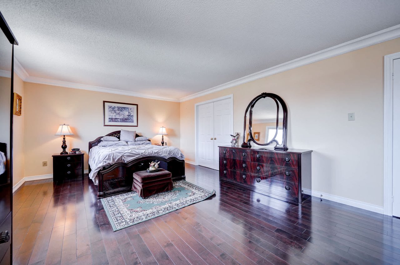 2184 Lumberman Lane