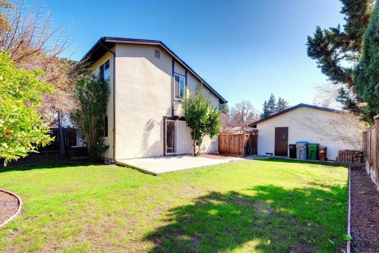2685 Autumnvale DR