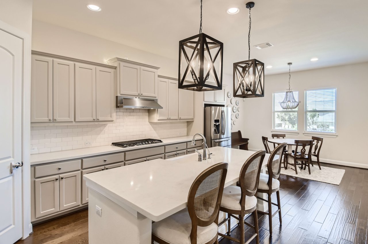 186 Tabago CT